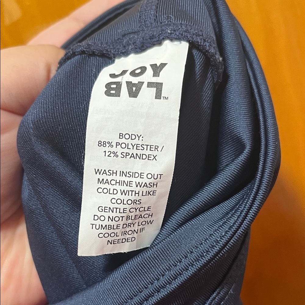 JoyLab Capris with Red Floral and Blue Accents - Picture 6 of 6